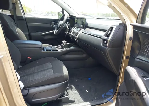 2021 Kia Sorento Lx z USA, uszkodzony, nr VIN 5XYRG4LC3MG005807